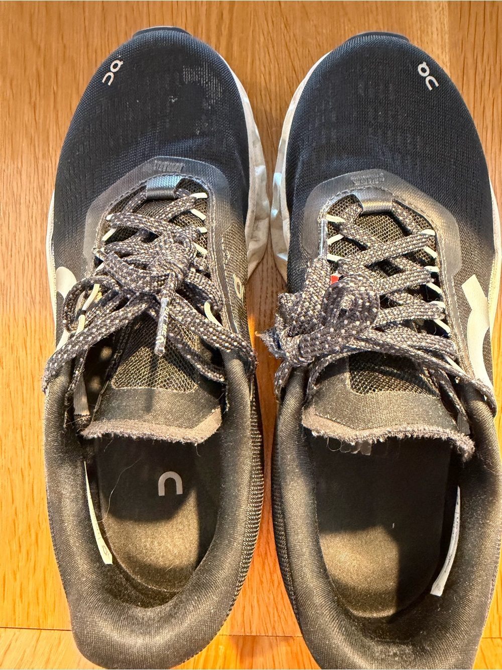 On Running Black and White Women's Athletic Shoes
